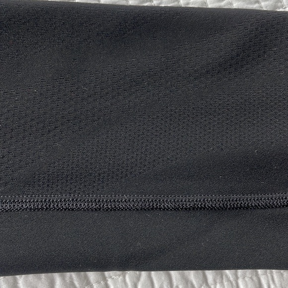 Black Lululemon Leggings - Picture 4 of 5